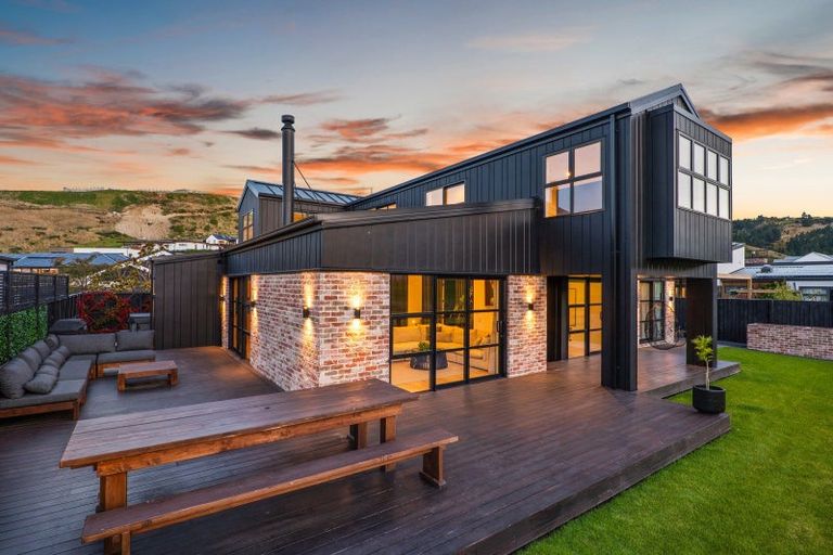 Photo of property in 14 Steve Askin Drive, Cracroft, Christchurch, 8022