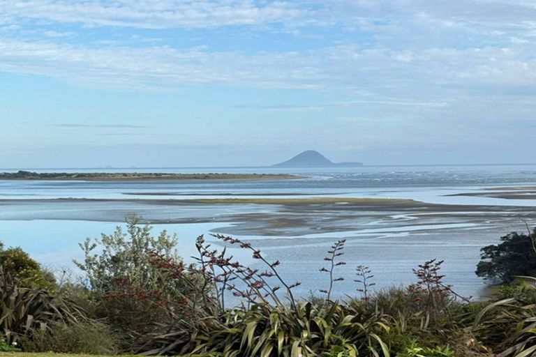 Photo of property in 5 Ohiwa Cove Rise, Waiotahe, Opotiki, 3198