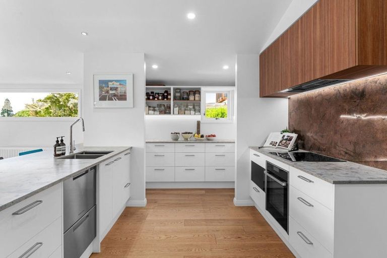 Photo of property in 92 Awatere Avenue, Beerescourt, Hamilton, 3200