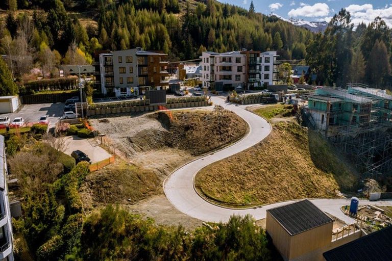 Photo of property in 7 Powder Terrace, Arthurs Point, Queenstown, 9371