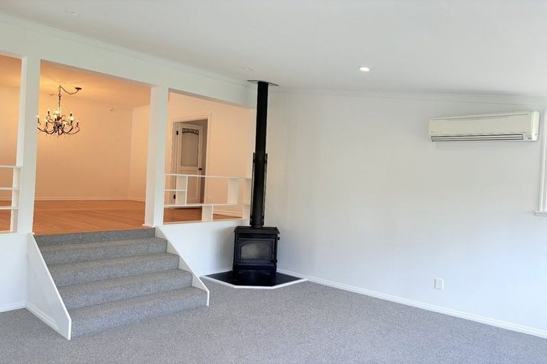 Photo of property in 300 Paremoremo Road, Paremoremo, Auckland, 0632