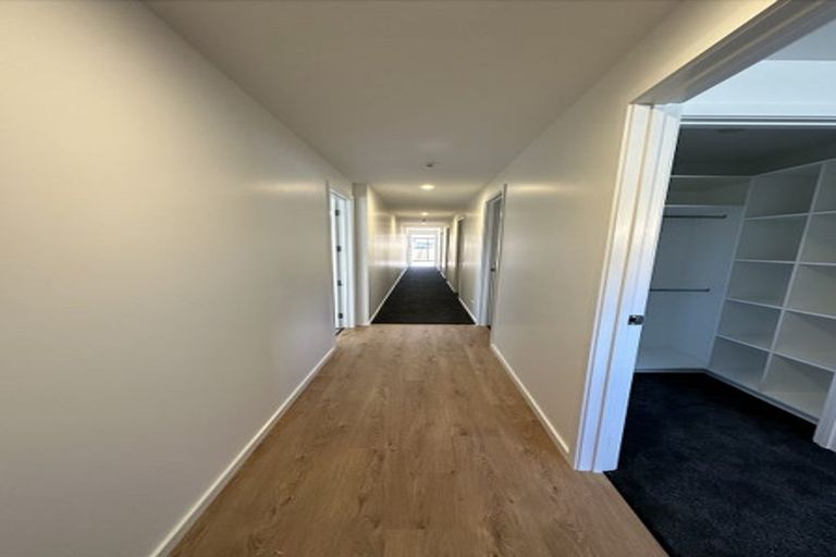 Photo of property in 98 Jack Hanley Drive, Jacks Point, Queenstown, 9371