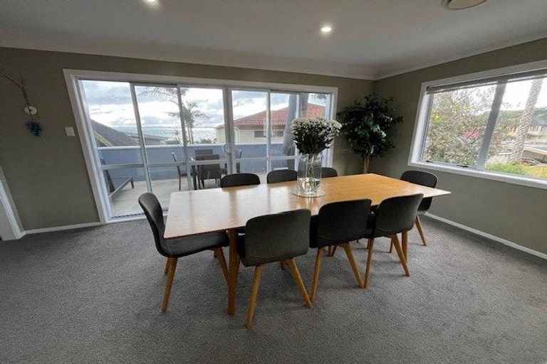 Photo of property in 49b The Esplanade, Eastern Beach, Auckland, 2012