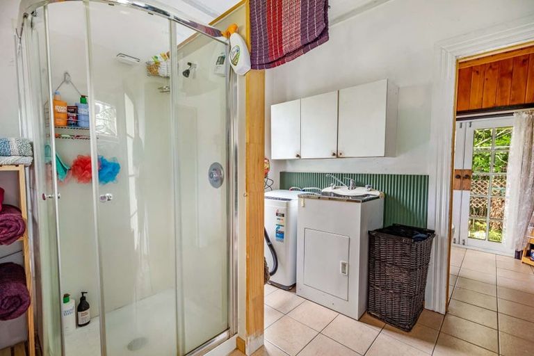 Photo of property in 16 Cole Street, Dannevirke, 4930