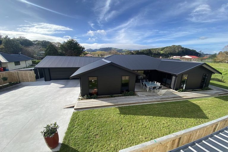 Photo of property in 11 Waimarie Way, Thames, 3500