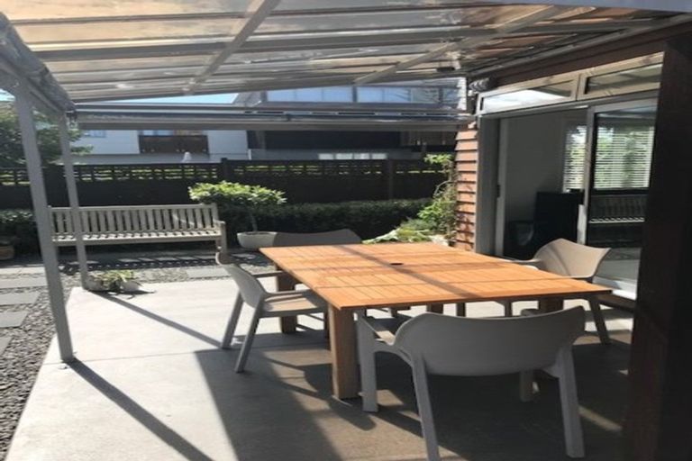 Photo of property in 52 Buckley Avenue, Hobsonville, Auckland, 0616