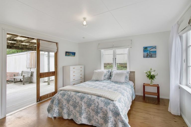 Photo of property in 163 Kahukura Avenue, Waitarere Beach, Levin, 5510