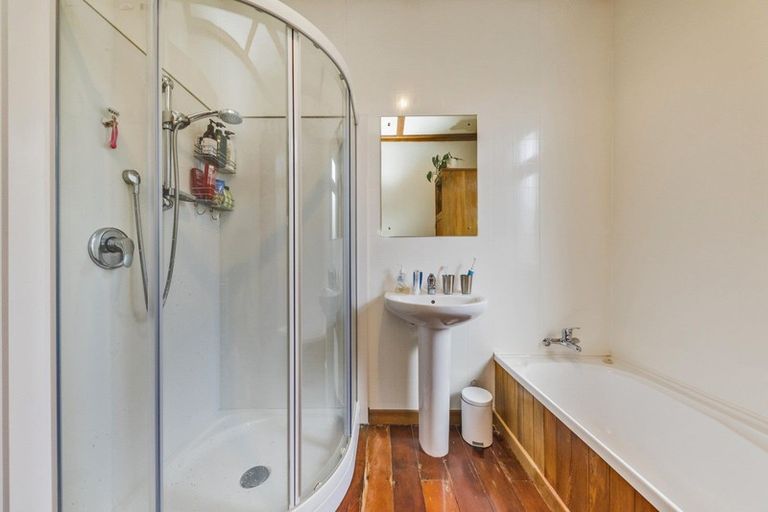 Photo of property in 26 Burns Avenue, Takaro, Palmerston North, 4412