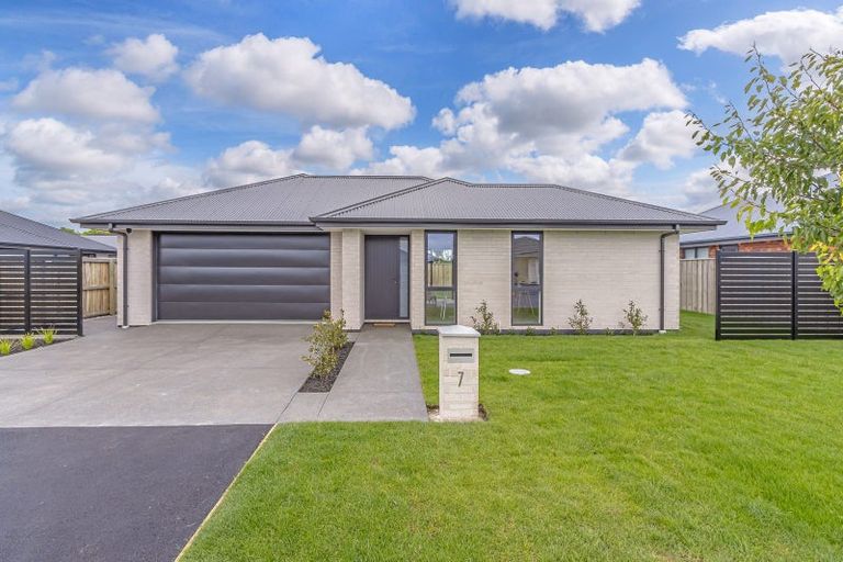 Photo of property in 7 Freeville Place, New Brighton, Christchurch, 8083