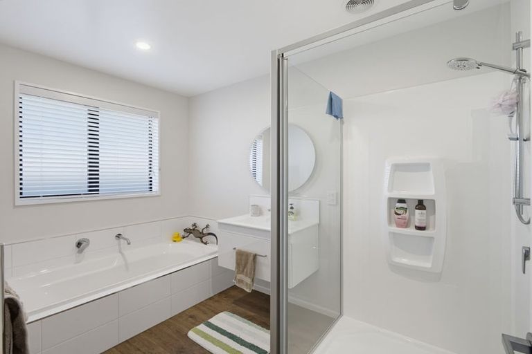 Photo of property in 52 Hilton Drive, Amberley, 7410
