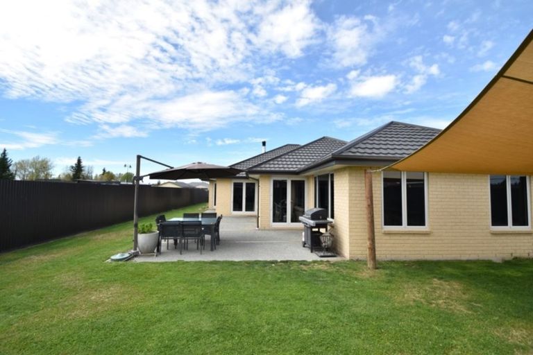 Photo of property in 6 Grandvue Drive, Twizel, 7901