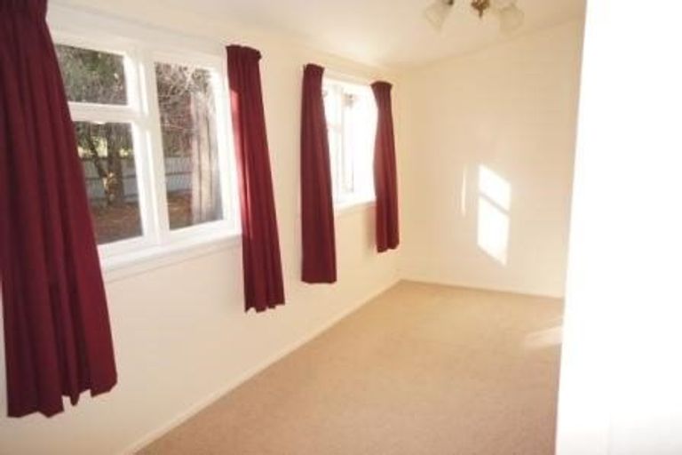 Photo of property in 122 Ashworths Road, Amberley, 7481