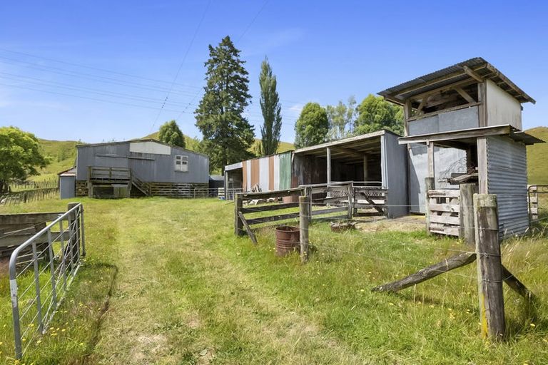 Photo of property in 7110 Ohura Road, Kohuratahi, Stratford, 4396