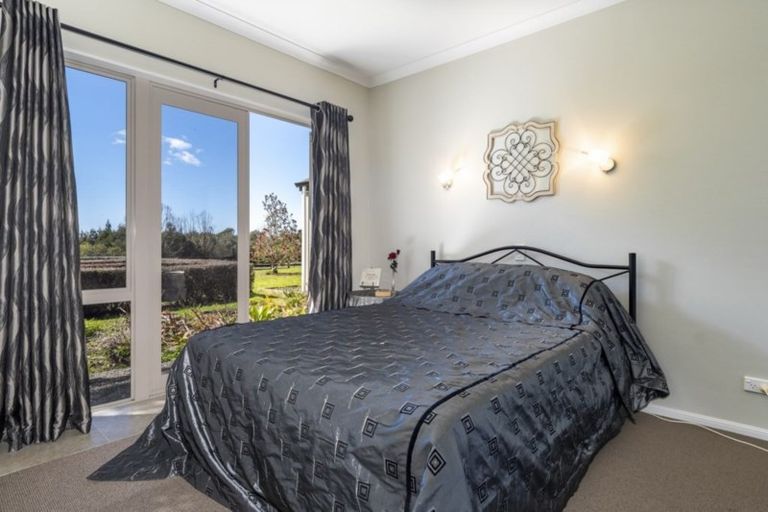 Photo of property in 30 Goodall Road, Snells Beach, 0920