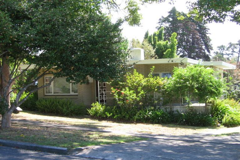 Photo of property in 155 Seabrook Avenue, New Lynn, Auckland, 0600