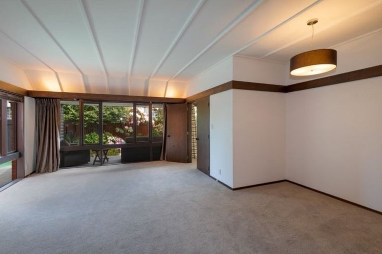 Photo of property in 50 Glandovey Road, Fendalton, Christchurch, 8052