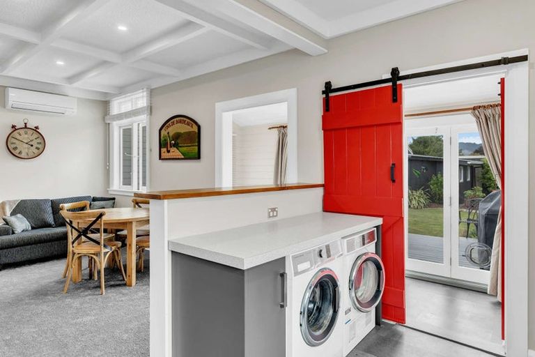 Photo of property in 56 Queenwood Road, Levin, 5510