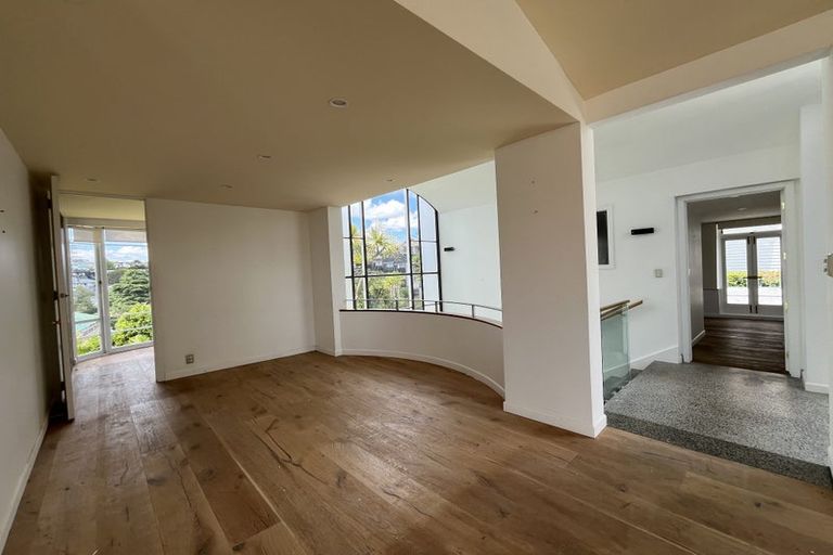 Photo of property in 27 Palmer Crescent, Mission Bay, Auckland, 1071
