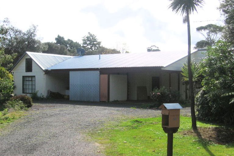 Photo of property in 50 Kelso Lane, Coromandel, 3506