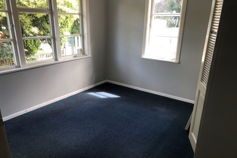 Photo of property in 60 Mckean Avenue, Manurewa, Auckland, 2102
