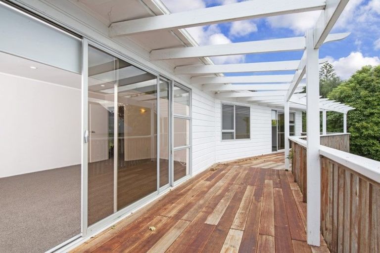 Photo of property in 30 First View Avenue, Beachlands, Auckland, 2018