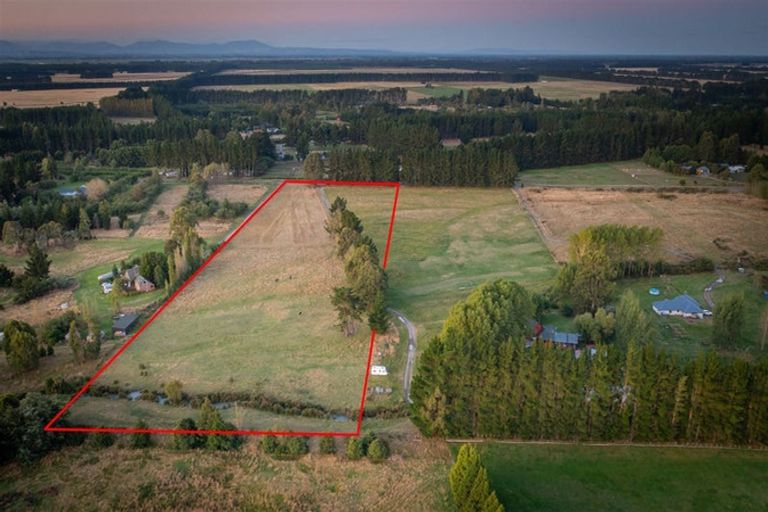 Photo of property in 211 Langdales Road, West Melton, Christchurch, 7676