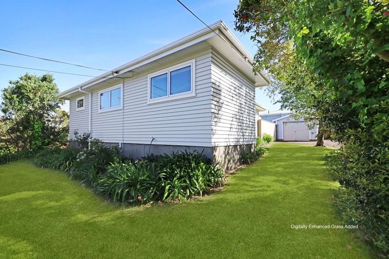 Photo of property in 9 Whakawhiti Street, Marfell, New Plymouth, 4310