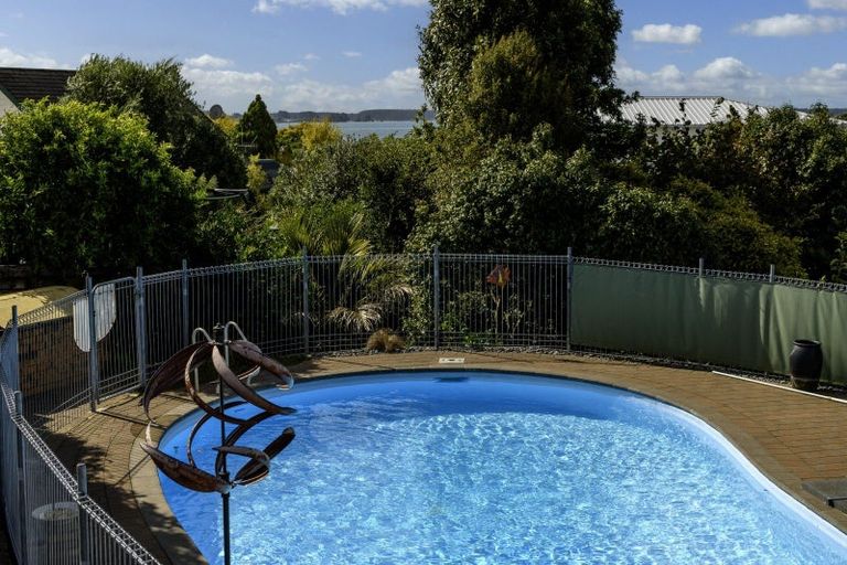 Photo of property in 55 Eaton Crescent, Matua, Tauranga, 3110