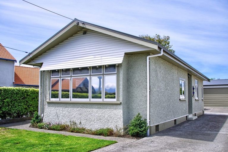 Photo of property in 12 Albert Street, Masterton, 5810