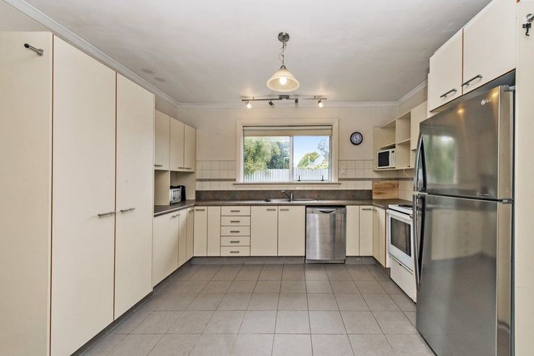 Photo of property in 123 High Street, Southbridge, 7602