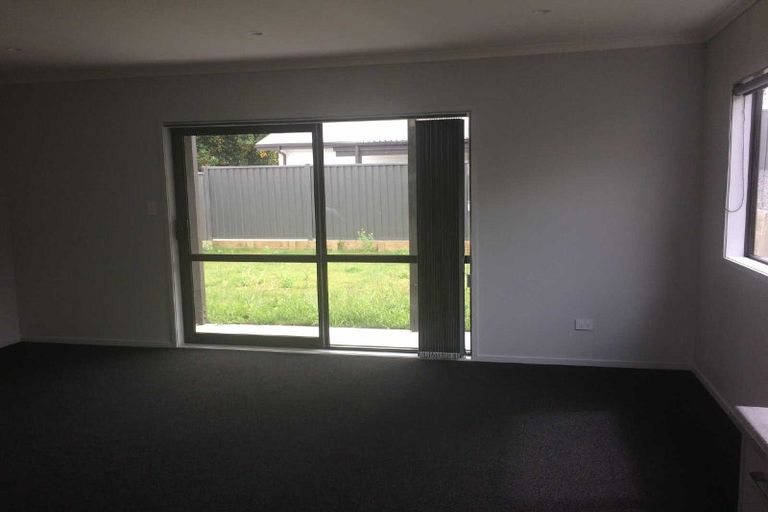 Photo of property in 238 Bridge Street, Eltham, 4322