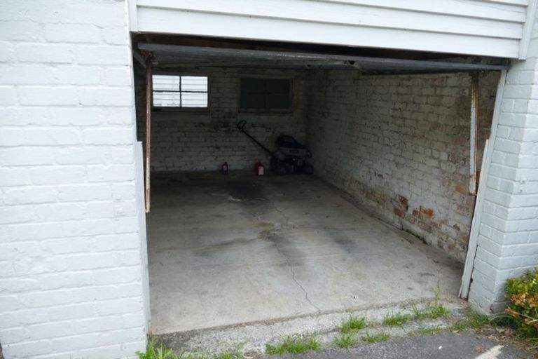 Photo of property in 23 Tobruk Crescent, Milford, Auckland, 0620