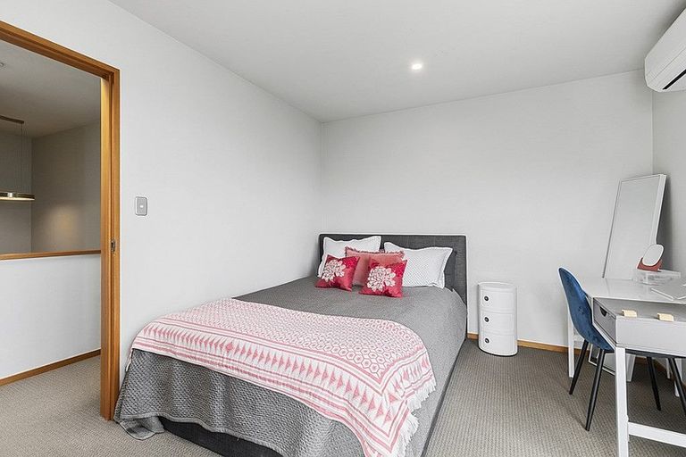 Photo of property in 52a Killarney Street, Takapuna, Auckland, 0622