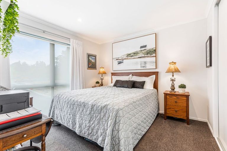 Photo of property in 16 Kauri Amber Road, Westgate, Auckland, 0614