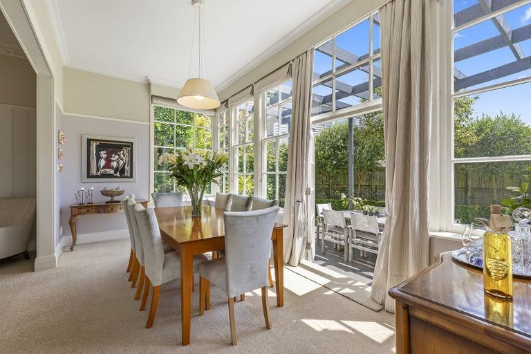 Photo of property in 7 Burnham Street, Seatoun, Wellington, 6022