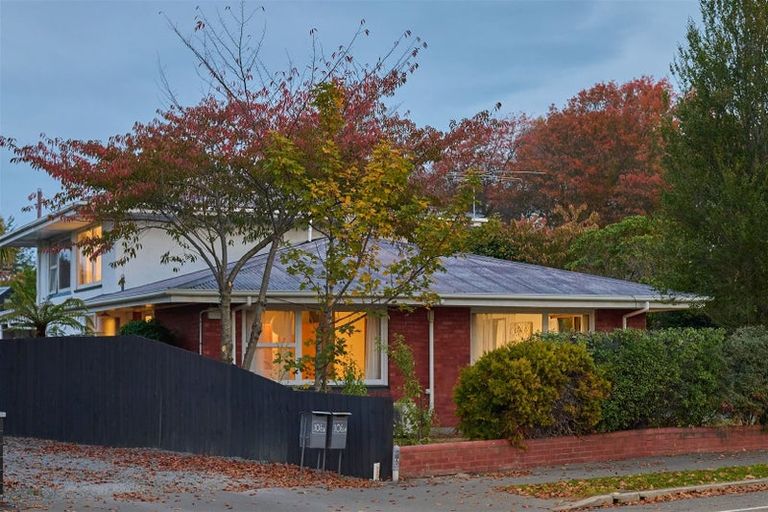 Photo of property in 104a Blighs Road, Strowan, Christchurch, 8052