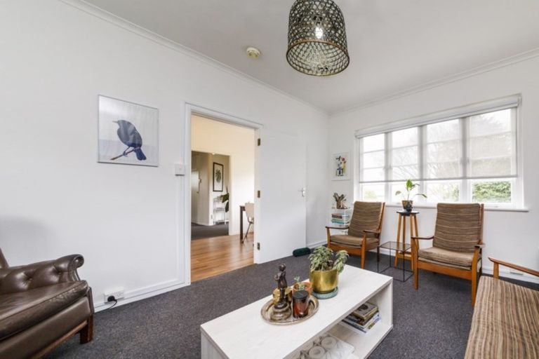 Photo of property in 34 Rainforth Street, Roslyn, Palmerston North, 4414