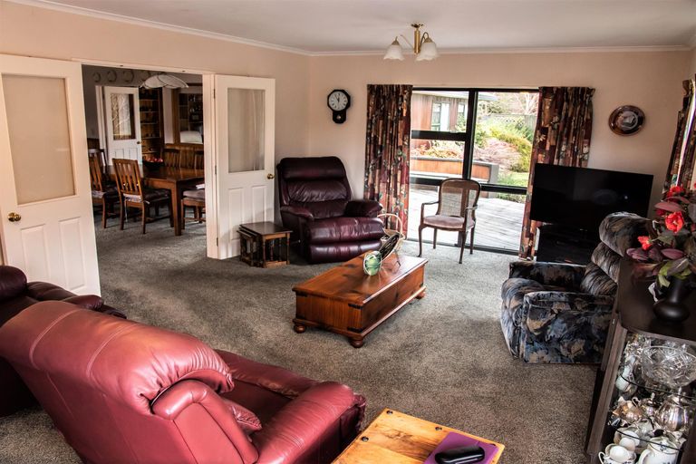 Photo of property in 529 Whangamata Road, Kinloch, Taupo, 3377