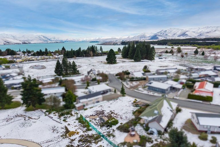 Photo of property in 3 Esther Hope Street, Lake Tekapo, 7999