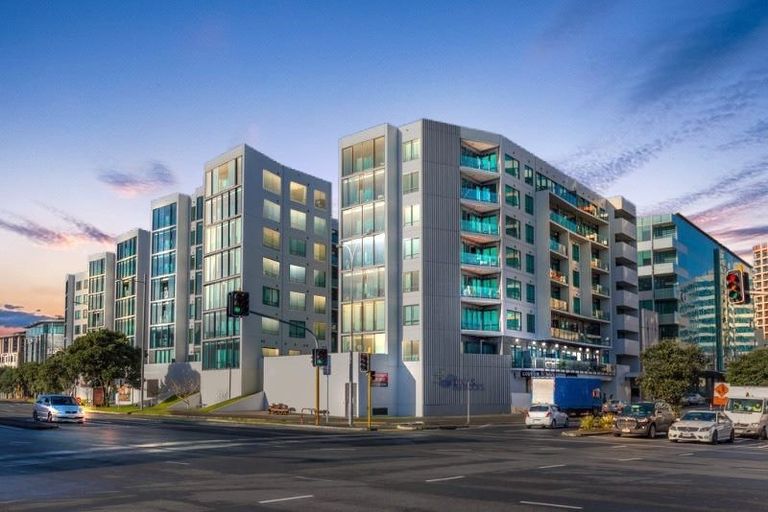 Photo of property in The Docks Apartments, 321/6 Dockside Lane, Auckland Central, Auckland, 1010