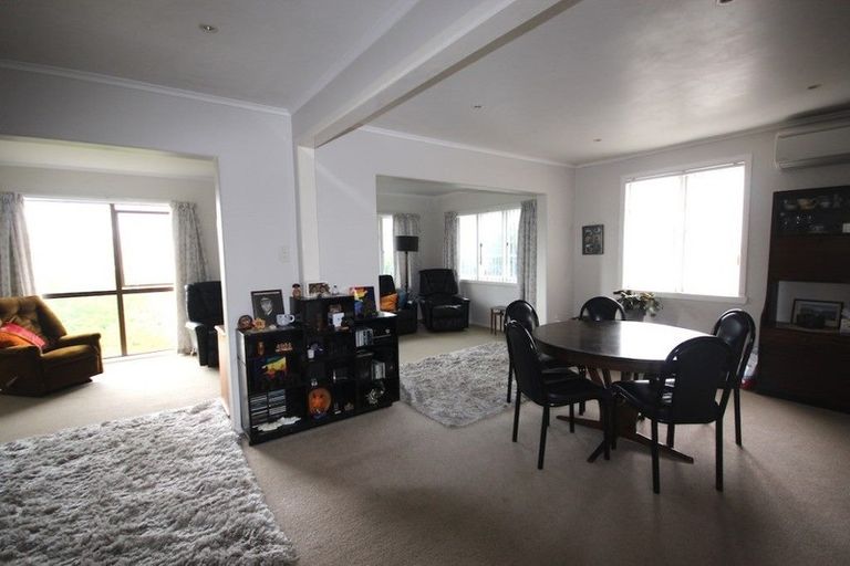 Photo of property in 66 Kimihia Road, Huntly, 3700