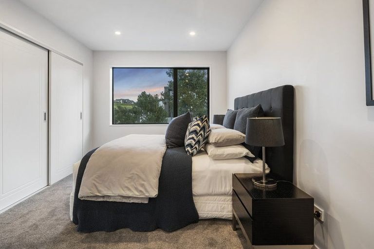 Photo of property in 12 Tawatawa Street, Long Bay, Auckland, 0630