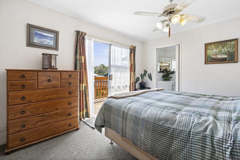 Photo of property in 368 Whangaparaoa Road, Stanmore Bay, Whangaparaoa, 0932