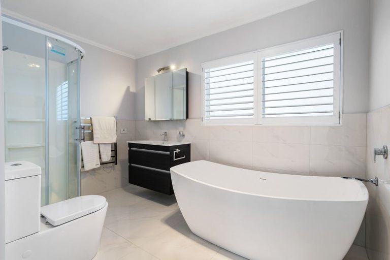 Photo of property in 140 Moana Anu Anu Avenue, Whangamata, 3620