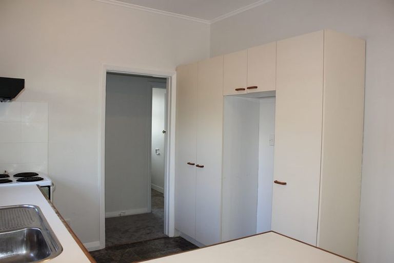 Photo of property in 1/48 Seabrook Avenue, New Lynn, Auckland, 0600