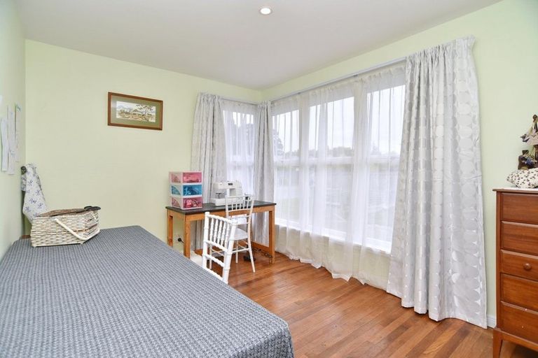 Photo of property in 27 Kings Avenue, Waikuku Beach, 7402