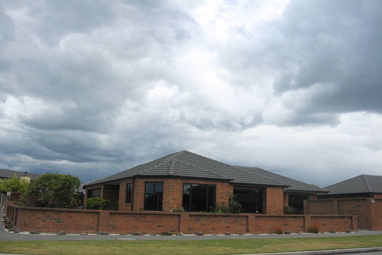 Photo of property in 40 Travis Country Drive, Burwood, Christchurch, 8083