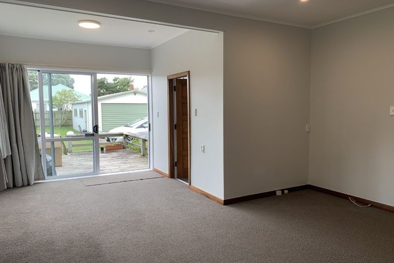 Photo of property in 43 Trinity Avenue, Epuni, Lower Hutt, 5011