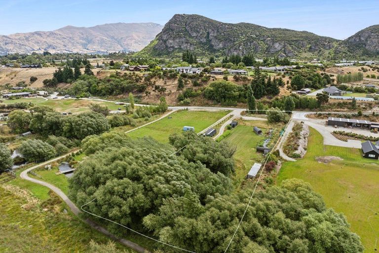 Photo of property in 41 Monteith Road, Albert Town, Wanaka, 9382