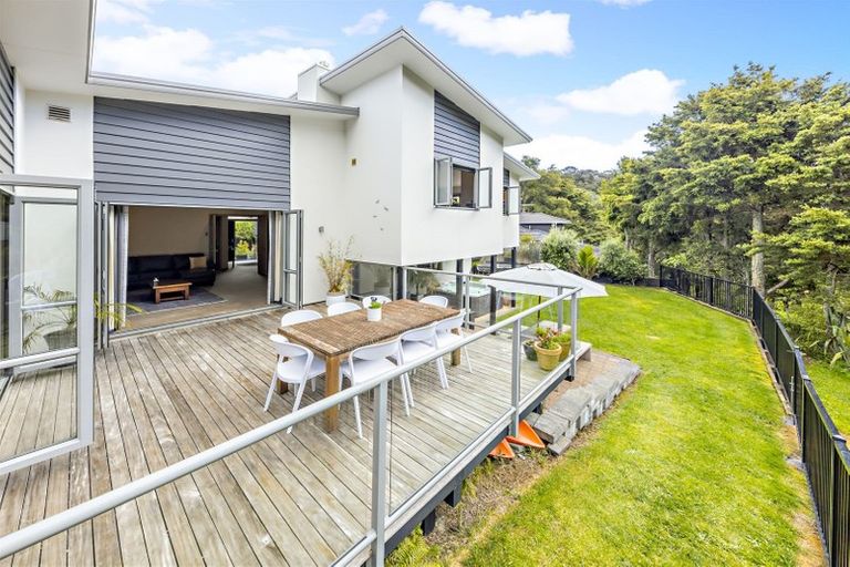 Photo of property in 19 Tuakura Way, The Gardens, Auckland, 2105
